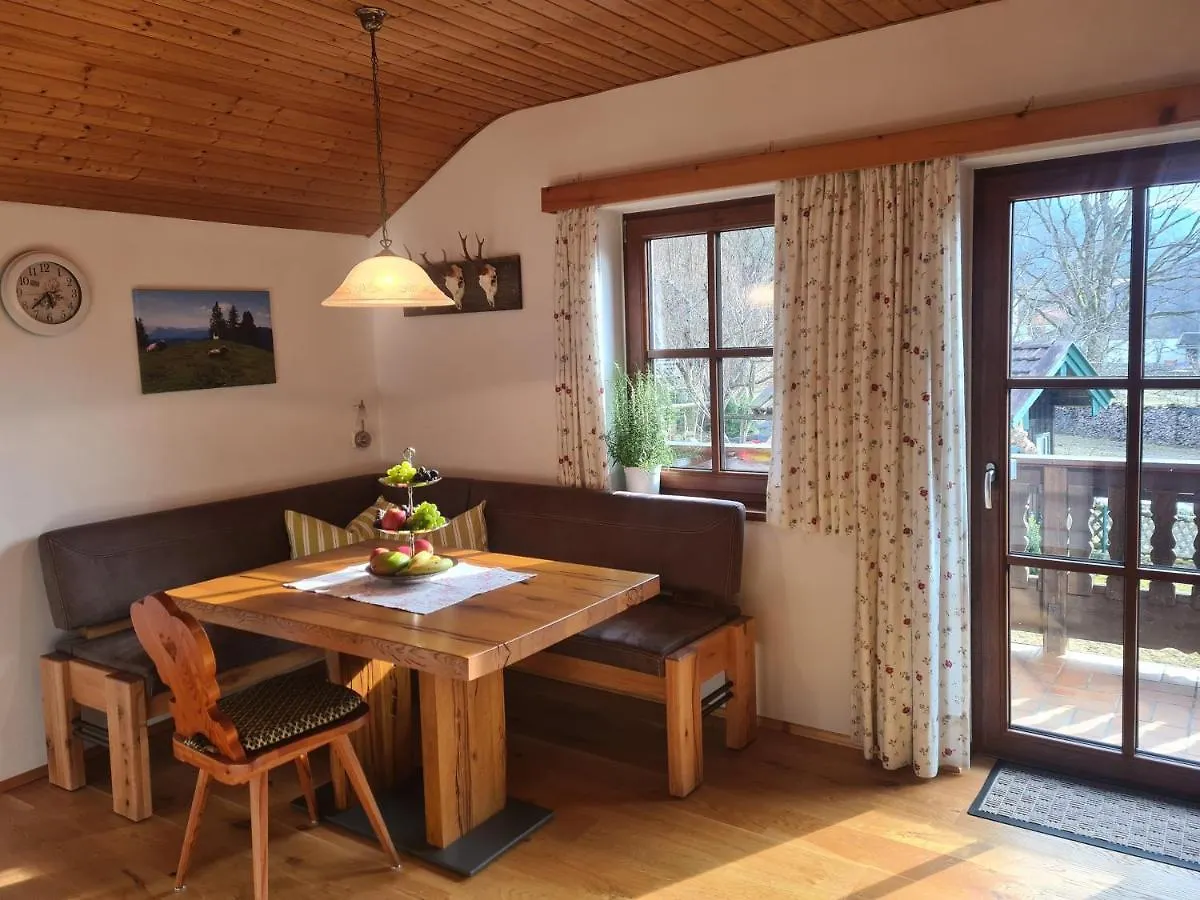 Apartment Ferienwohnungen Hamberger Sachrang